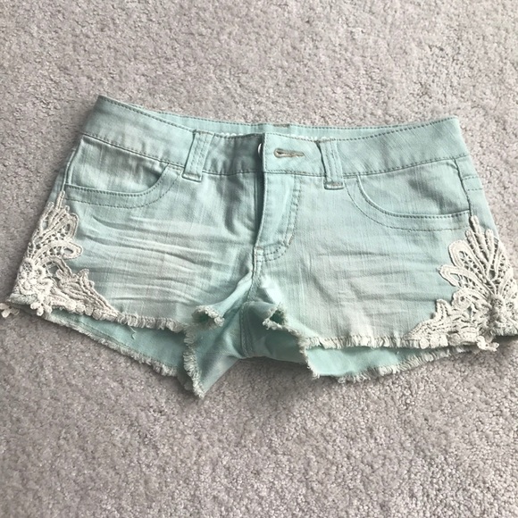 Shorts - Picture 1 of 1